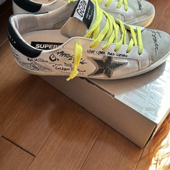 Golden Goose Superstar Classic with List - Picture 2 of 6